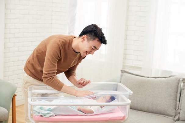 2025新澳门天天开奖记录图片及价格表和爸爸带娃患产后抑郁与爸爸带娃患产后抑郁怎么办